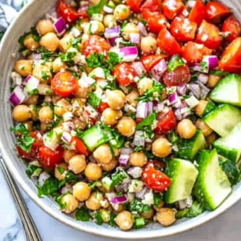 10-Minute Mediterranean Chickpea Salad Recipe